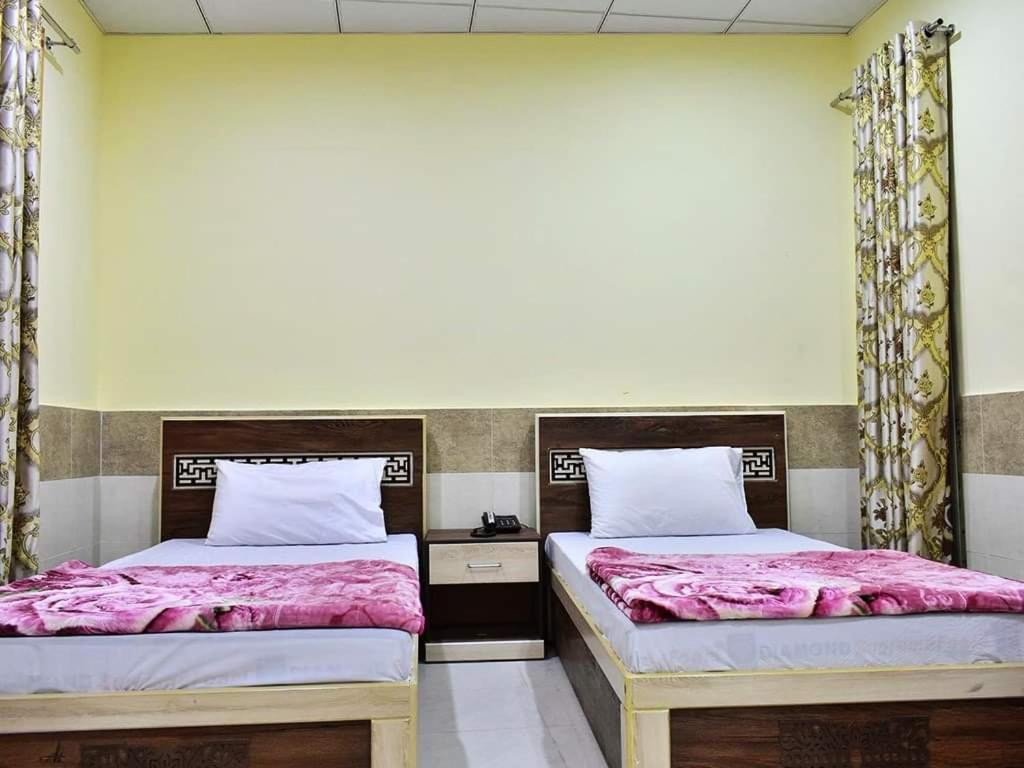 Swat Guest House Mingora Exterior foto